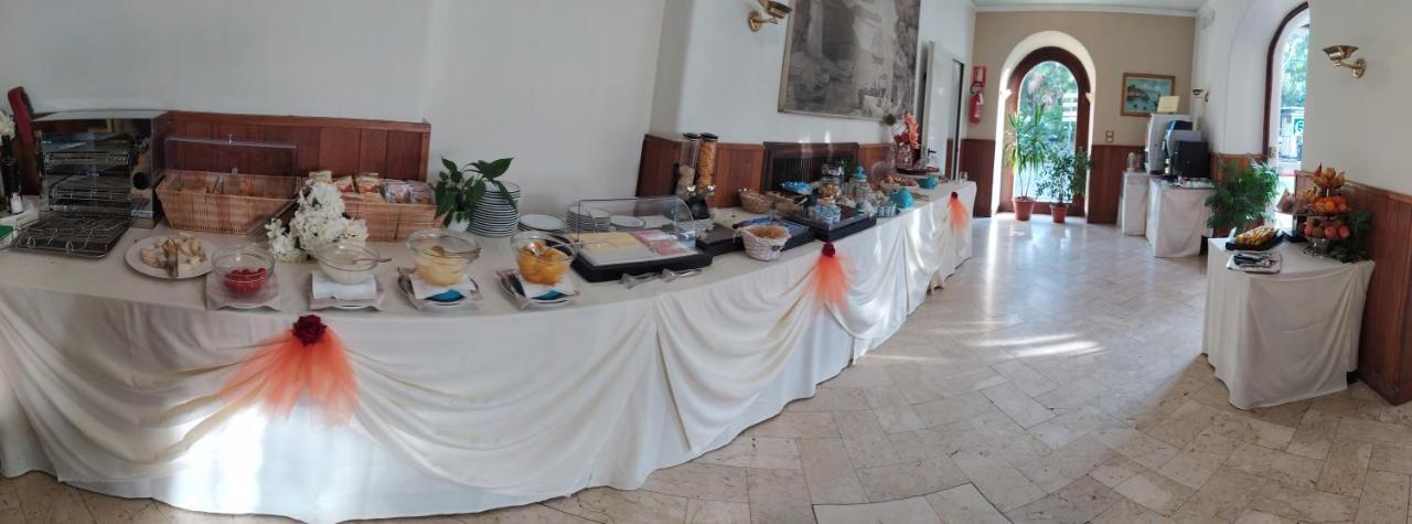 Hotel Giulio Cesare راباللو المظهر الخارجي الصورة